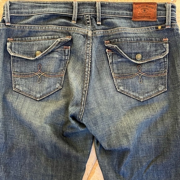 Lucky BRAND Vintage Cate boot leg flare with flap pockets distressed size 29 - Picture 10 of 15